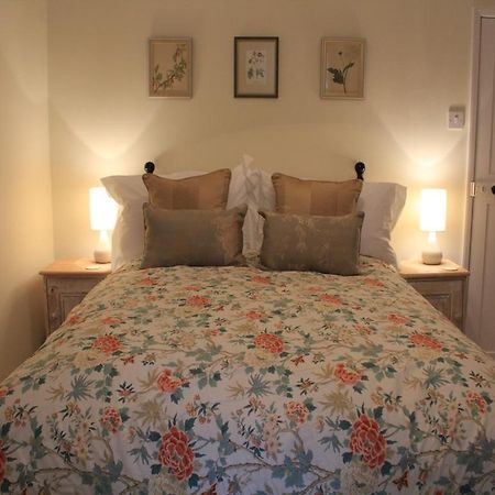 Church Farmhouse B & B Kennett Room photo